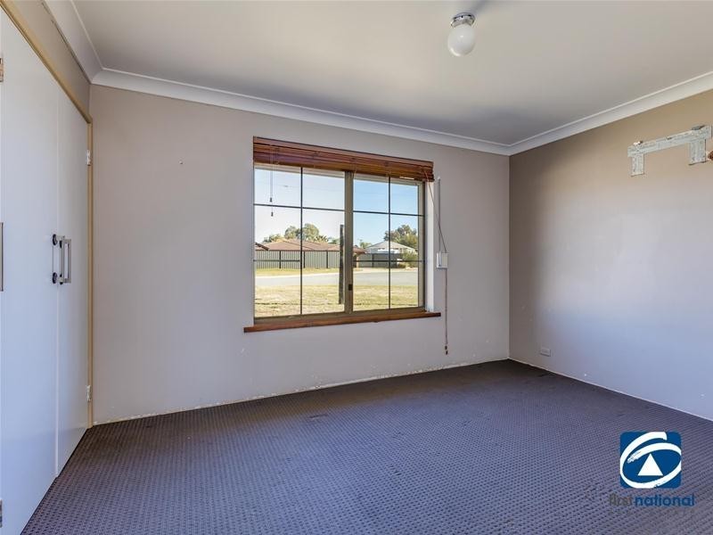 4 Magpie Place, Gosnells WA 6110