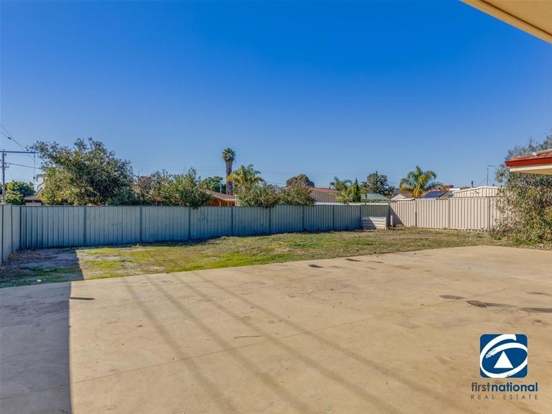 4 Magpie Place, Gosnells WA 6110