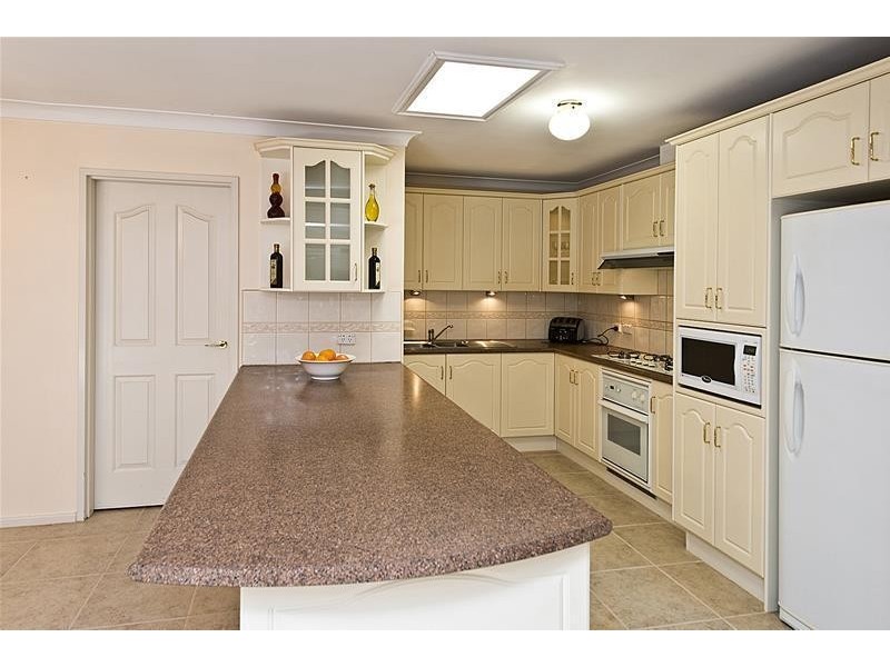 38 Hall Road, Roleystone WA 6111