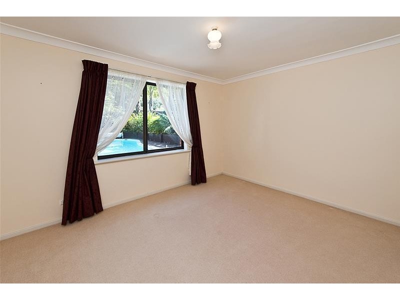 38 Hall Road, Roleystone WA 6111