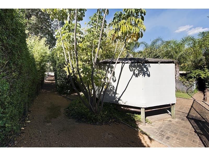 38 Hall Road, Roleystone WA 6111