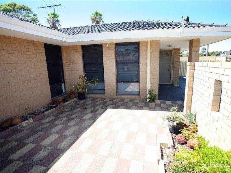 8 Woburn Way, Kelmscott WA 6111