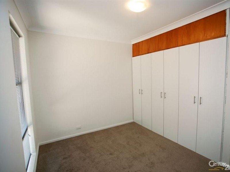 8 Woburn Way, Kelmscott WA 6111