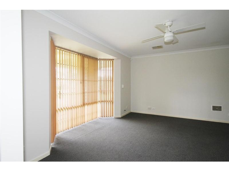 35 Wilcannia Way, Armadale WA 6112