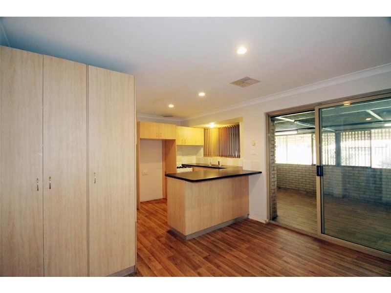 35 Wilcannia Way, Armadale WA 6112