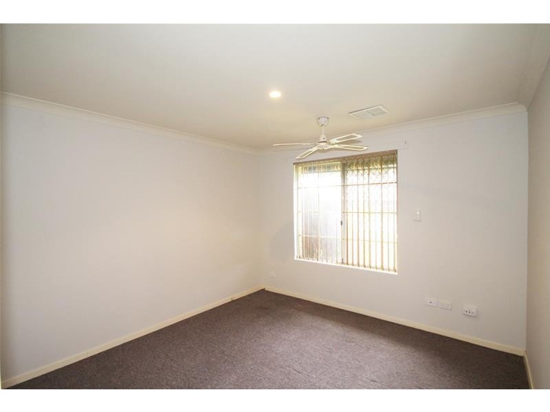 35 Wilcannia Way, Armadale WA 6112