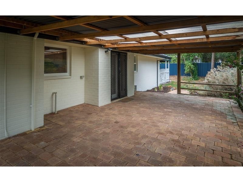 7 Ellen Street, Mount Nasura WA 6112