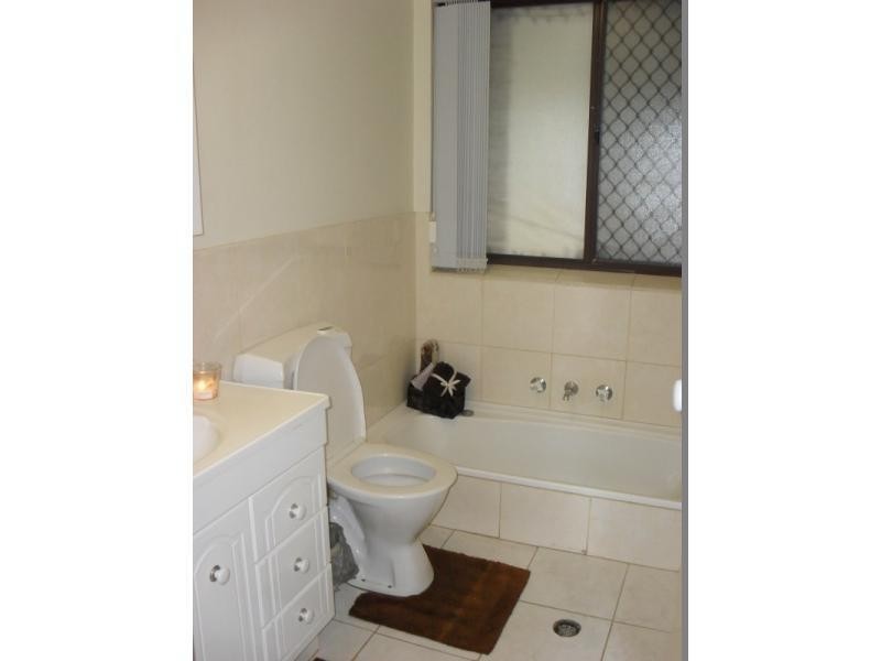 4 Mallard Street, Thornlie WA 6108