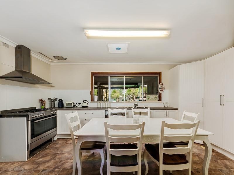 9 Summerfield Road, Serpentine WA 6125