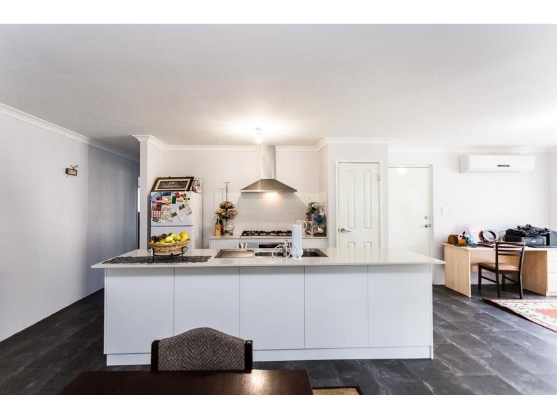 3 Bandicoot Place, Brookdale WA 6112