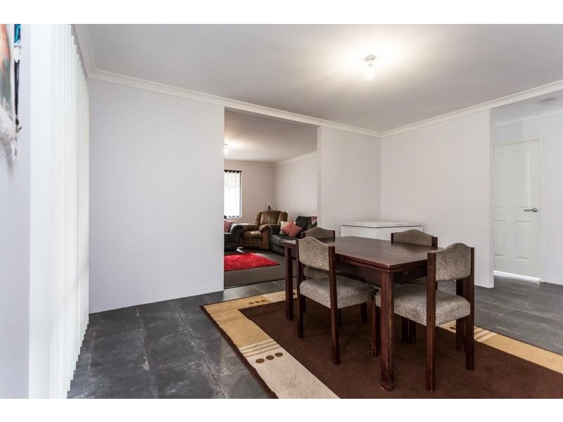 3 Bandicoot Place, Brookdale WA 6112