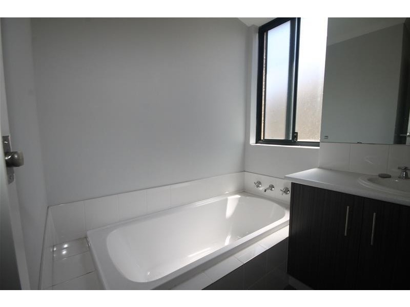 36 Ernest Way, Hilbert WA 6112