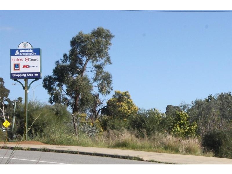 4/5 Fourth Road, Armadale WA 6112