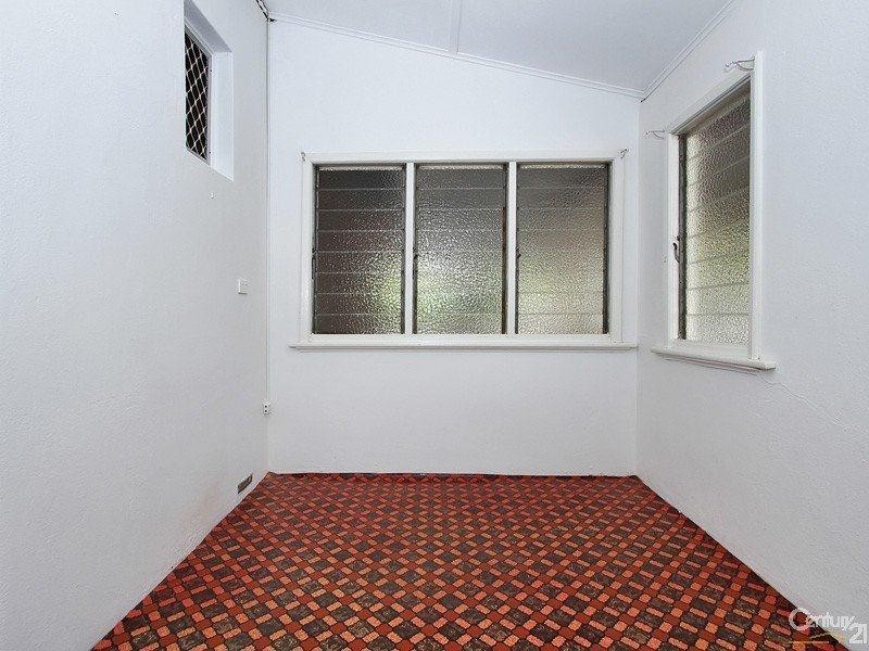 90 South Western Highway, Mount Richon WA 6112