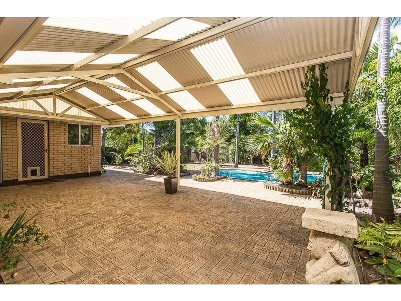 7 Romney Way, Parkwood WA 6147