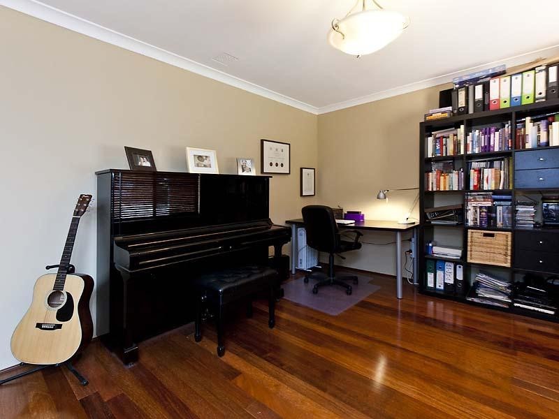 7 Bolger Gardens, Kelmscott WA 6111