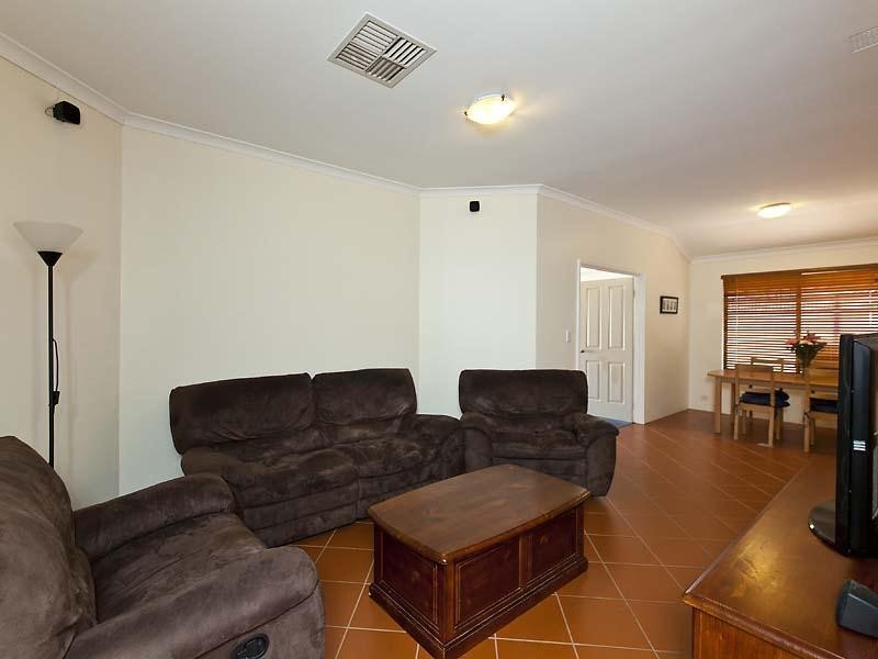 7 Bolger Gardens, Kelmscott WA 6111