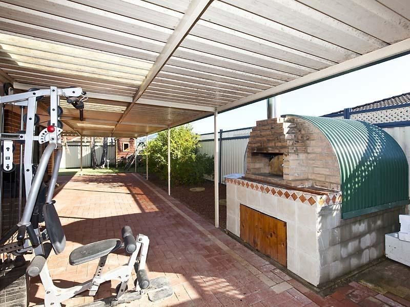 7 Bolger Gardens, Kelmscott WA 6111