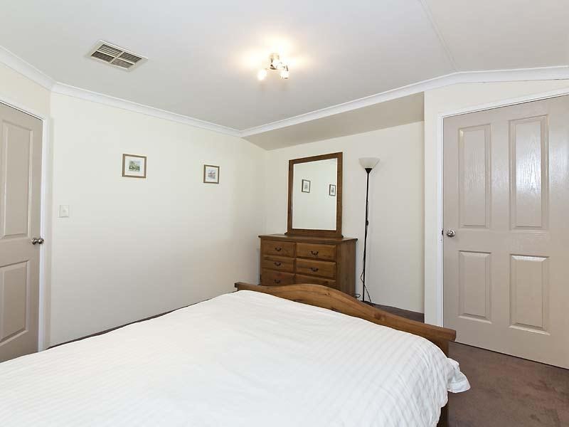 7 Bolger Gardens, Kelmscott WA 6111