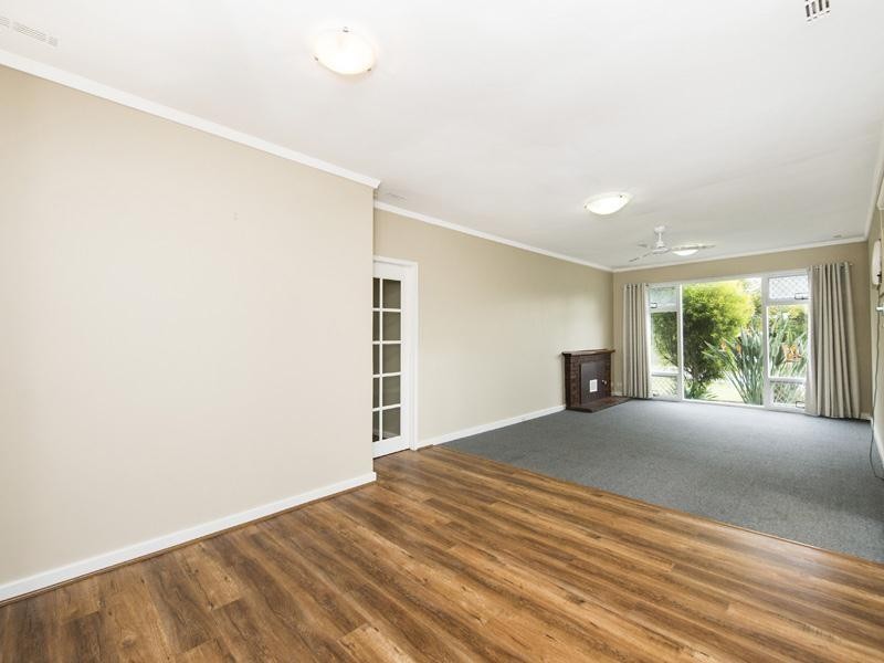 3 Winchester Road, Armadale WA 6112