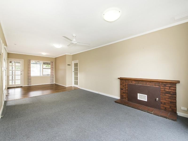 3 Winchester Road, Armadale WA 6112