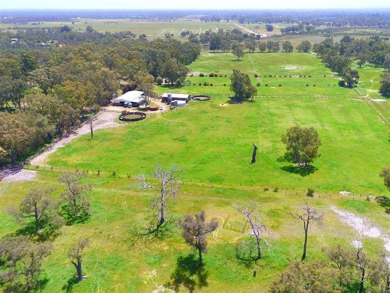 69 Punrak Road, Serpentine WA 6125