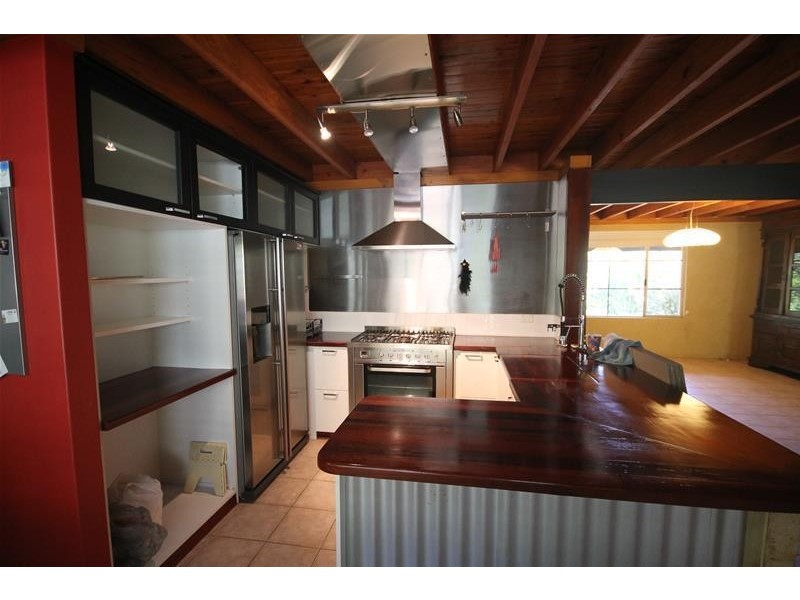 3 Saw Road, Mount Richon WA 6112