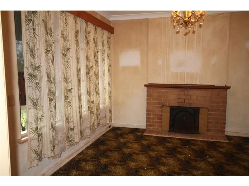 3214 Albany Highway, Mount Nasura WA 6112