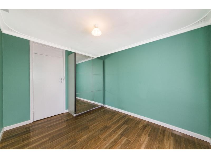 9 Oscar Street, Armadale WA 6112