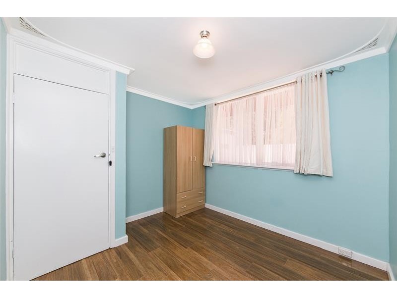 9 Oscar Street, Armadale WA 6112