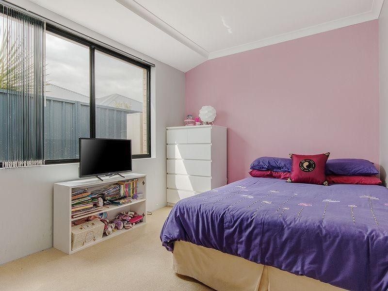 48 Plaistowe Boulevard, Byford WA 6122