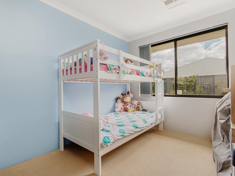 48 Plaistowe Boulevard, Byford WA 6122