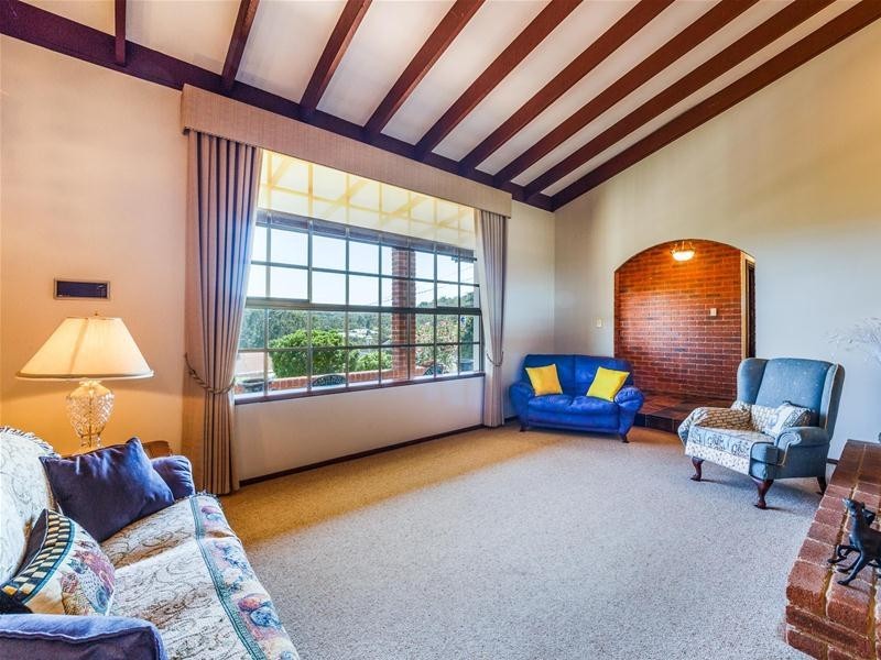 31 Onyx Road, Mount Richon WA 6112