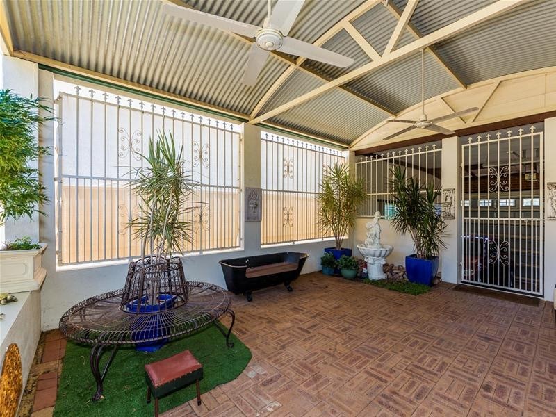 31 Onyx Road, Mount Richon WA 6112