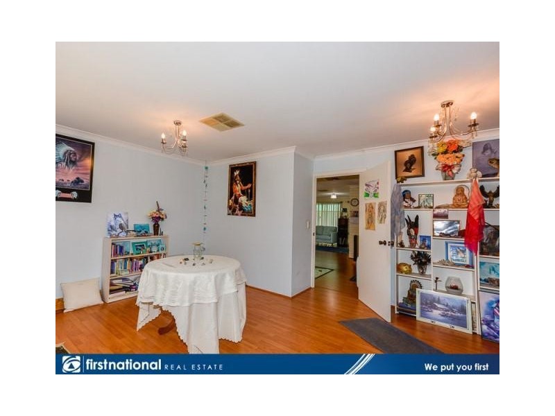 13 Skua Grove, Seville Grove WA 6112