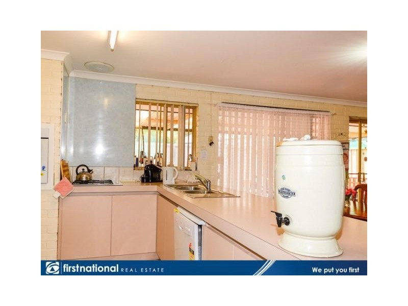 13 Skua Grove, Seville Grove WA 6112