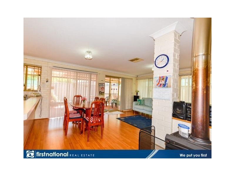 13 Skua Grove, Seville Grove WA 6112