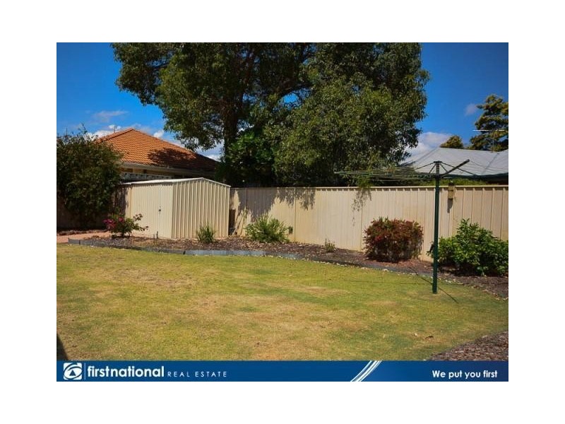 13 Skua Grove, Seville Grove WA 6112