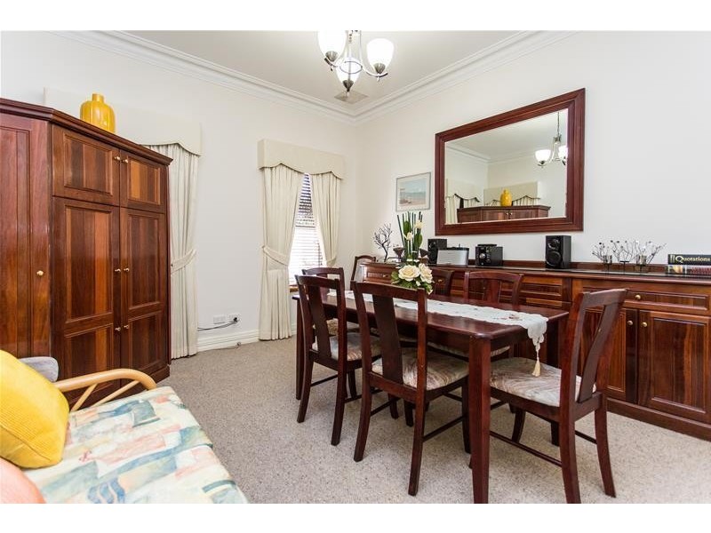 3142 Albany Highway, Mount Nasura WA 6112