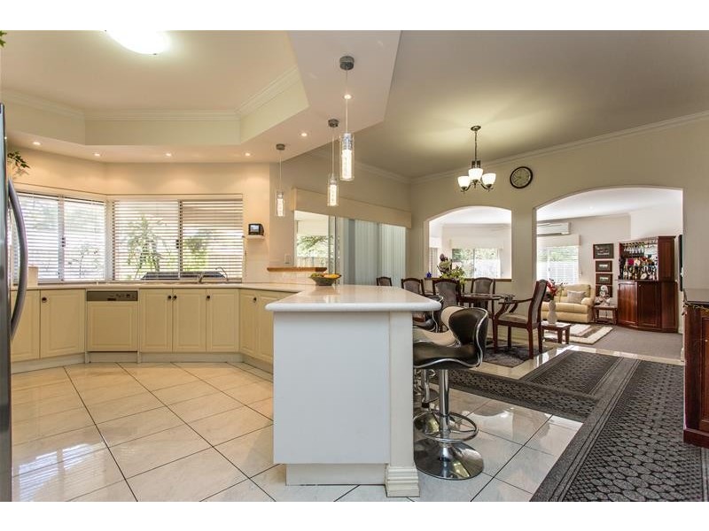 3142 Albany Highway, Mount Nasura WA 6112