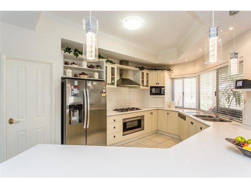 3142 Albany Highway, Mount Nasura WA 6112