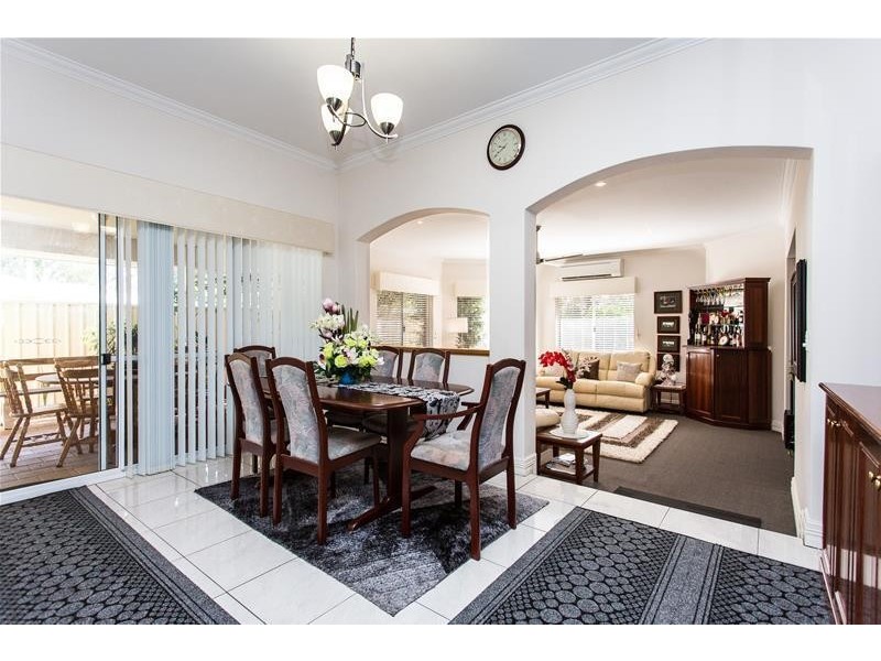 3142 Albany Highway, Mount Nasura WA 6112