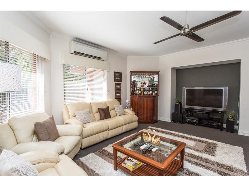 3142 Albany Highway, Mount Nasura WA 6112