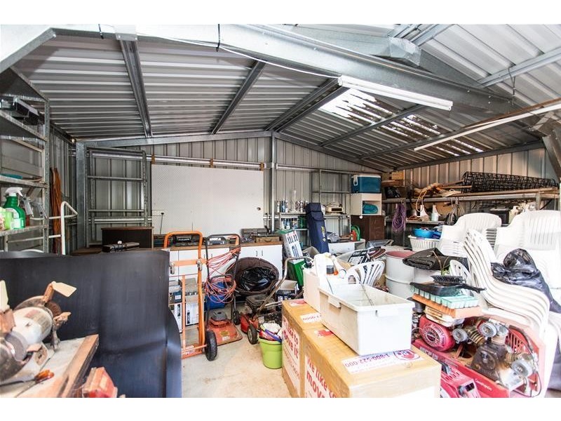 3142 Albany Highway, Mount Nasura WA 6112