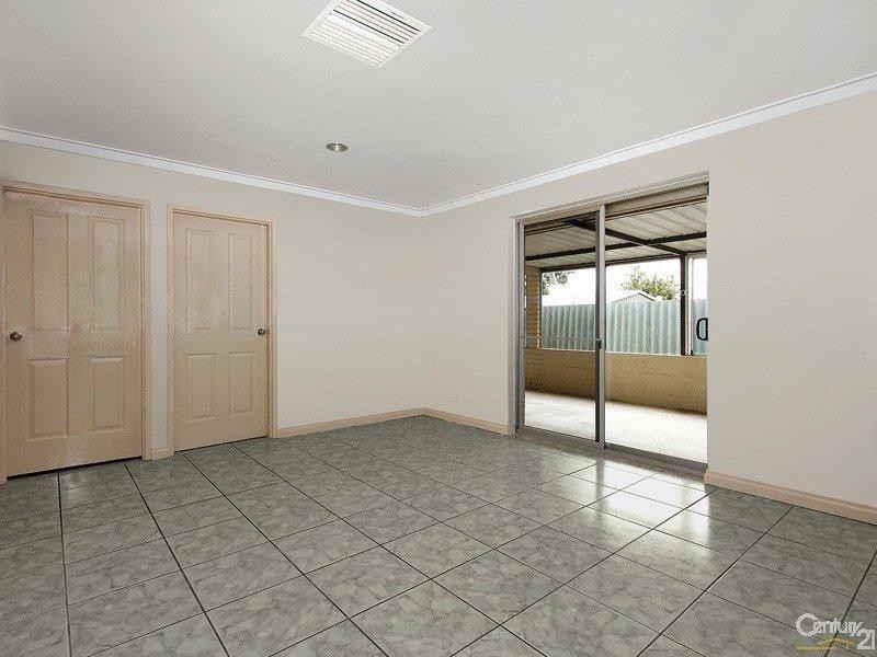 17 Glenhurst Court, Camillo WA 6111