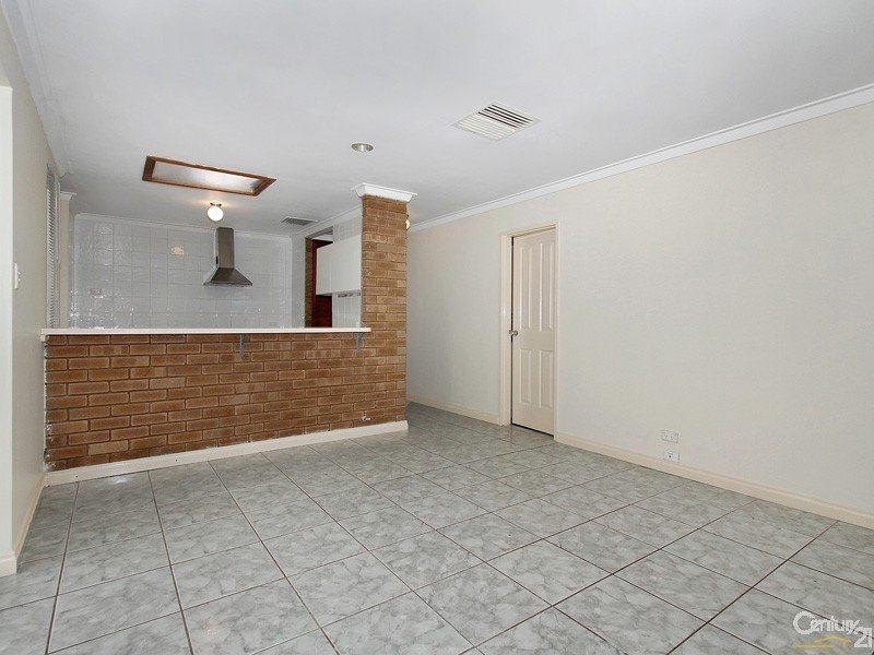 17 Glenhurst Court, Camillo WA 6111