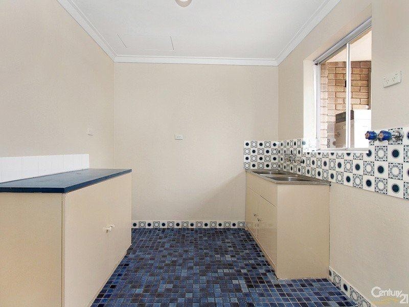 17 Glenhurst Court, Camillo WA 6111