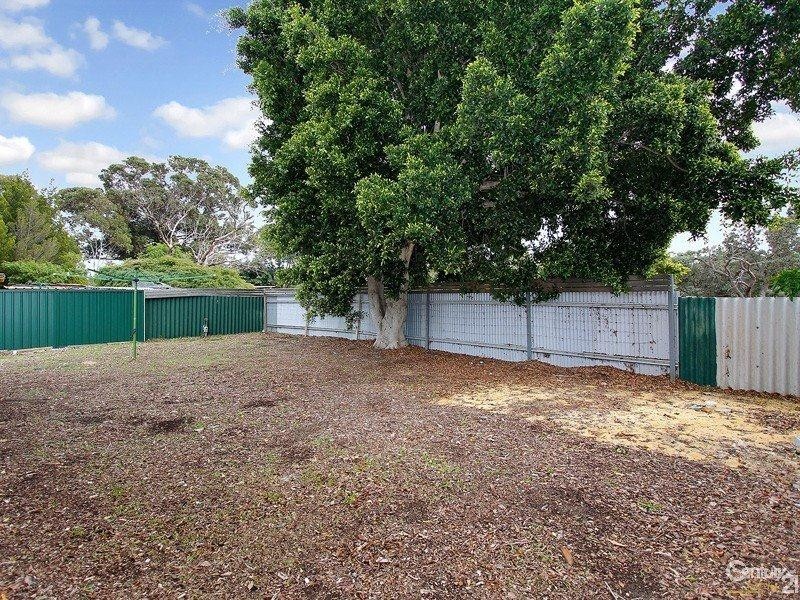 17 Glenhurst Court, Camillo WA 6111