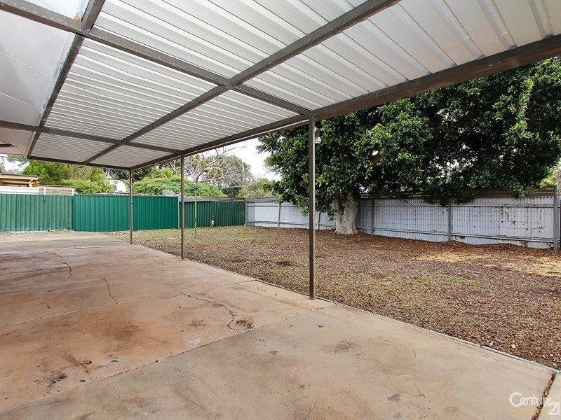 17 Glenhurst Court, Camillo WA 6111