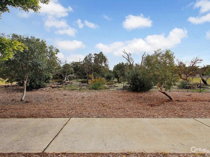 17 Glenhurst Court, Camillo WA 6111